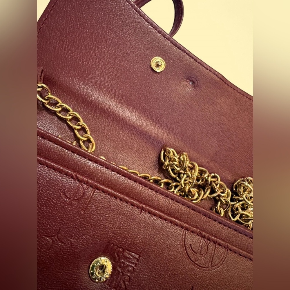 Steve Madden Embossed Logo Wristlet/Clutch w/ Chain • Burgundy - Picture 13 of 13